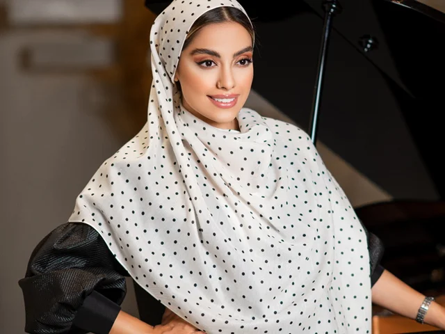 مدل های بستن شال با حجاب
